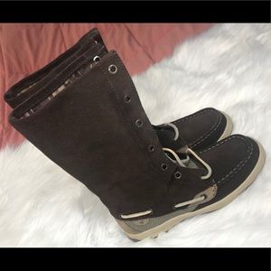 ⛵️ Sperry Bluefish Boat Tall